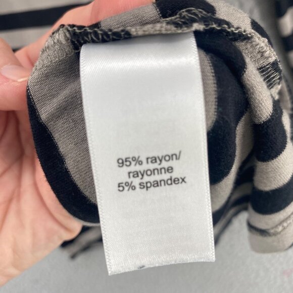 Maurices Top Womens Small Gray Black Striped 24/7 Long Sleeve Stretch Pullover* - Picture 7 of 11